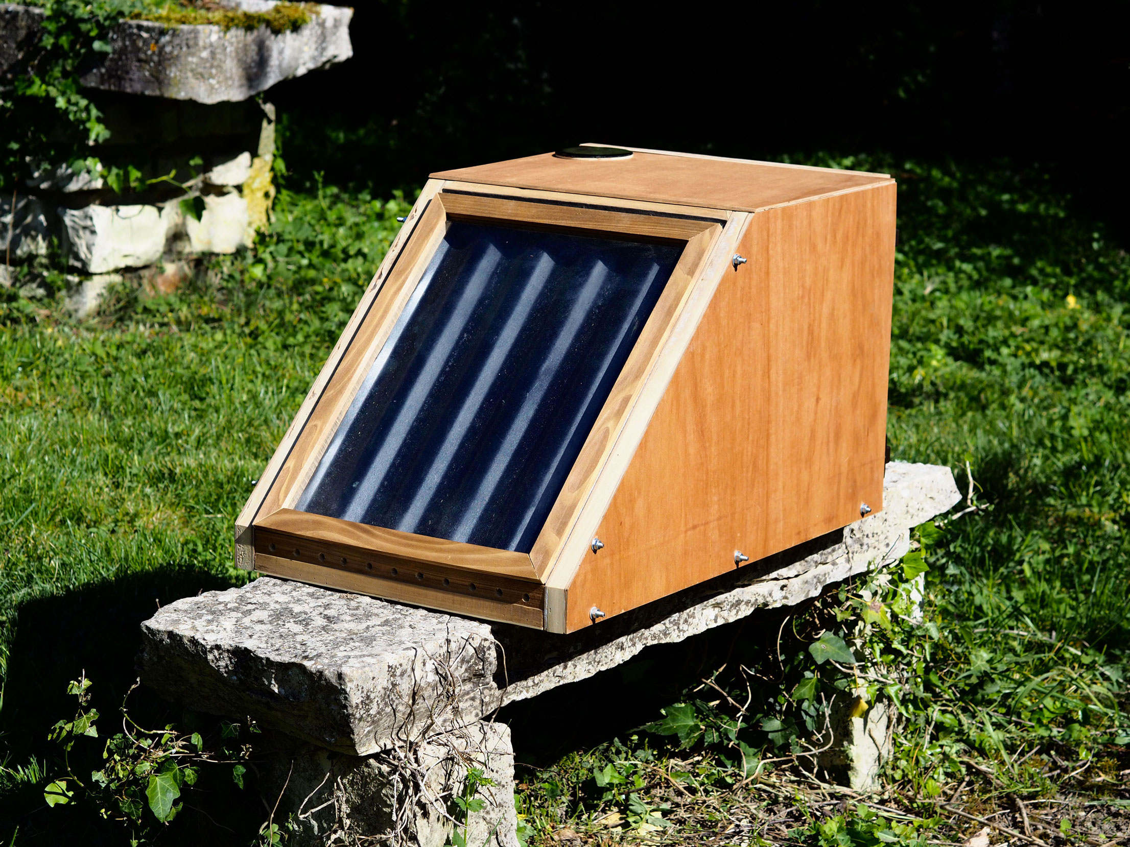 Fabriquer un séchoir solaire - Solar Brother